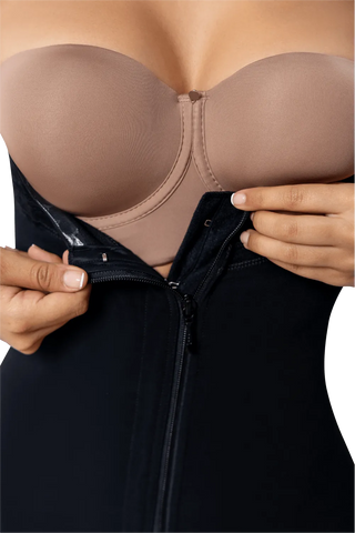 Close-up detail of the Black Panty Body Shaper Strapless With Zipper shapewear by Jackie London